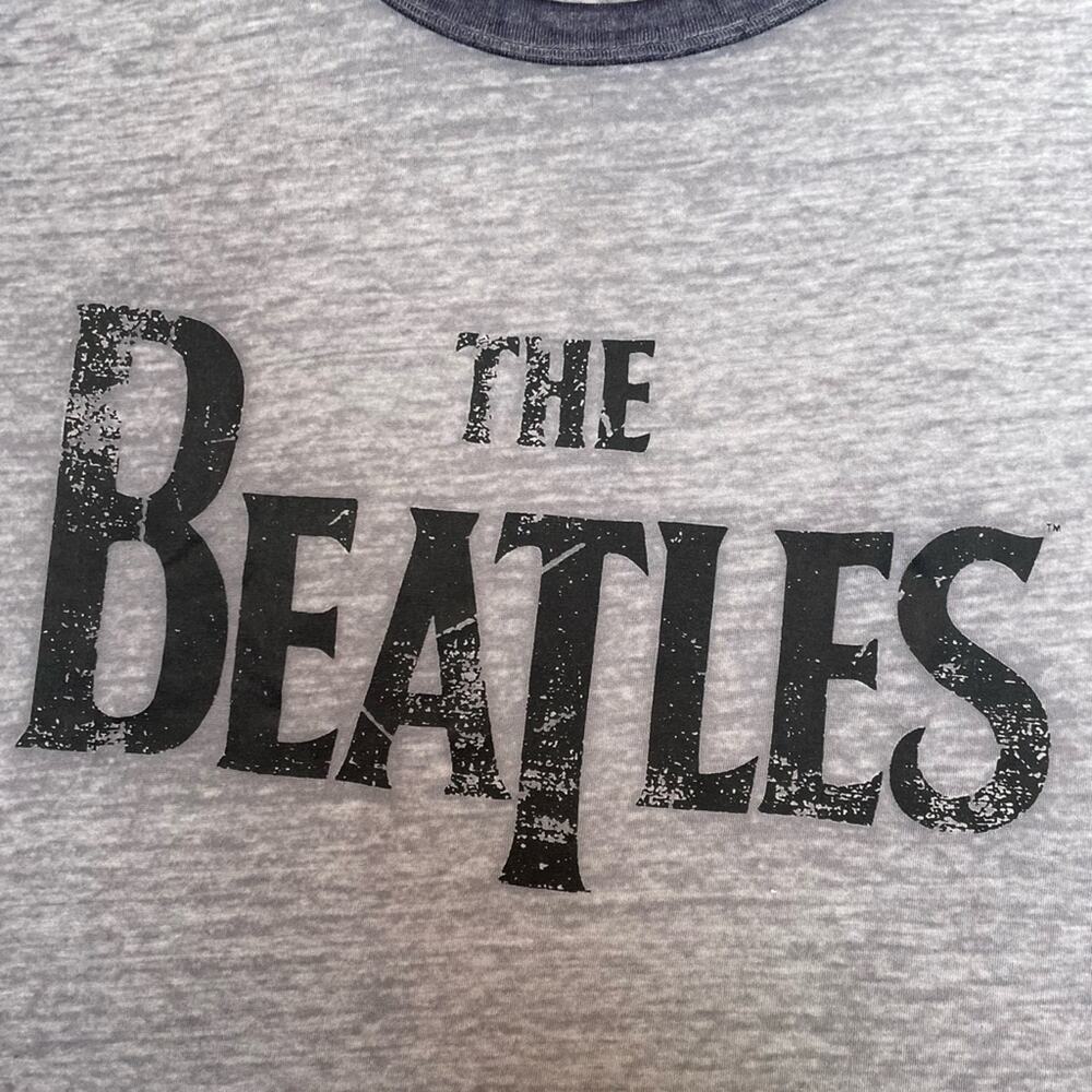The Beatles Shirt Women XL Gray Round Neck Short Sleeve Graphic Rock Tee Stretch - Picture 3 of 6